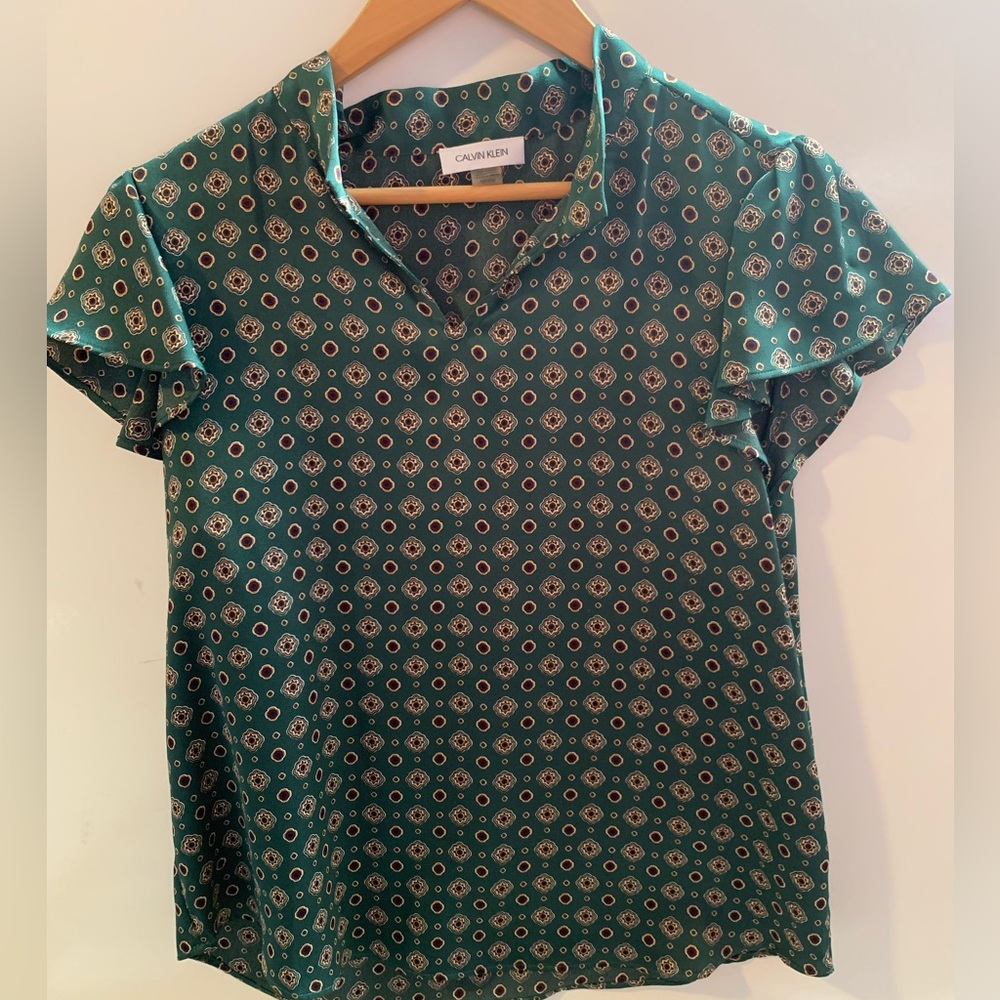Calvin Klein Teal Patterned Blouse sz M Green Career Minimalist Capsule Wardrobe